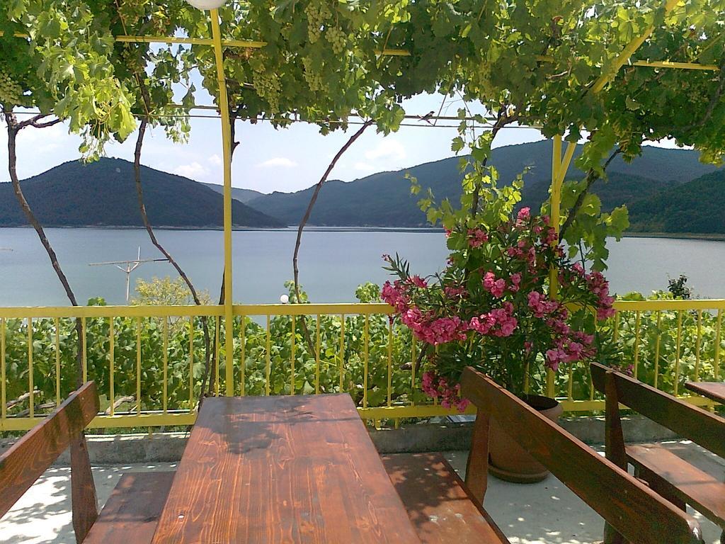 Family Hotel Belvedere Dulgopol Exterior photo