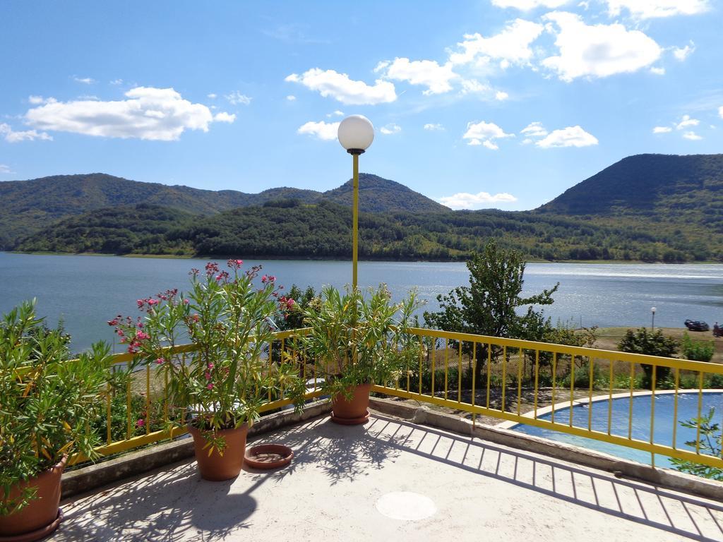 Family Hotel Belvedere Dulgopol Exterior photo