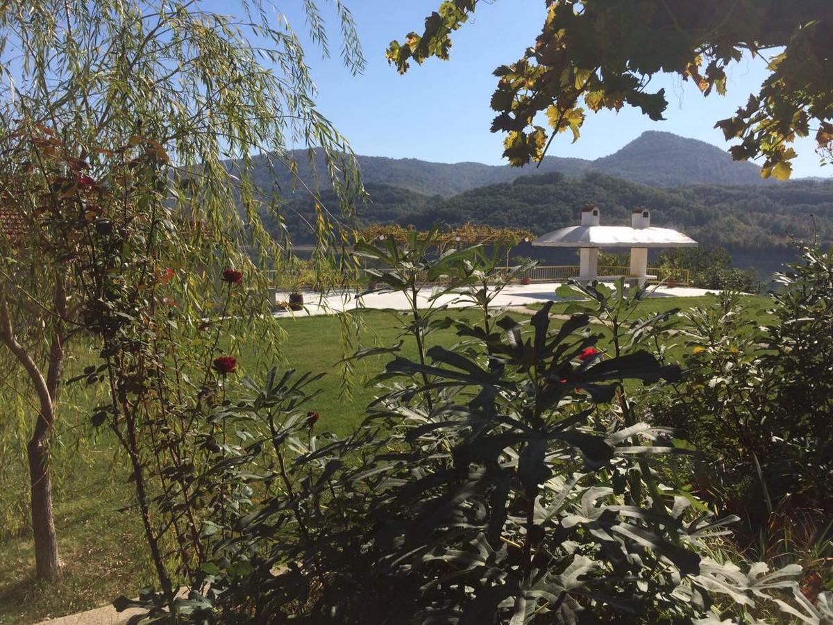 Family Hotel Belvedere Dulgopol Exterior photo